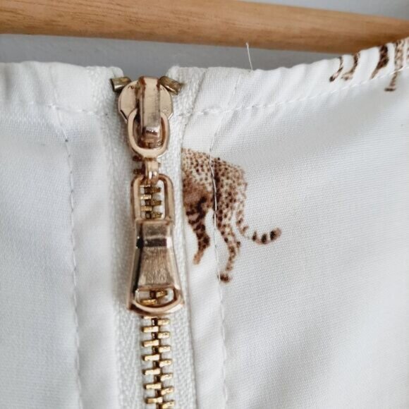 FOREVER 21 | Cheetah Print Light Tank Top Wild Cat Novelty Pattern Sz M Flawed - Picture 11 of 13